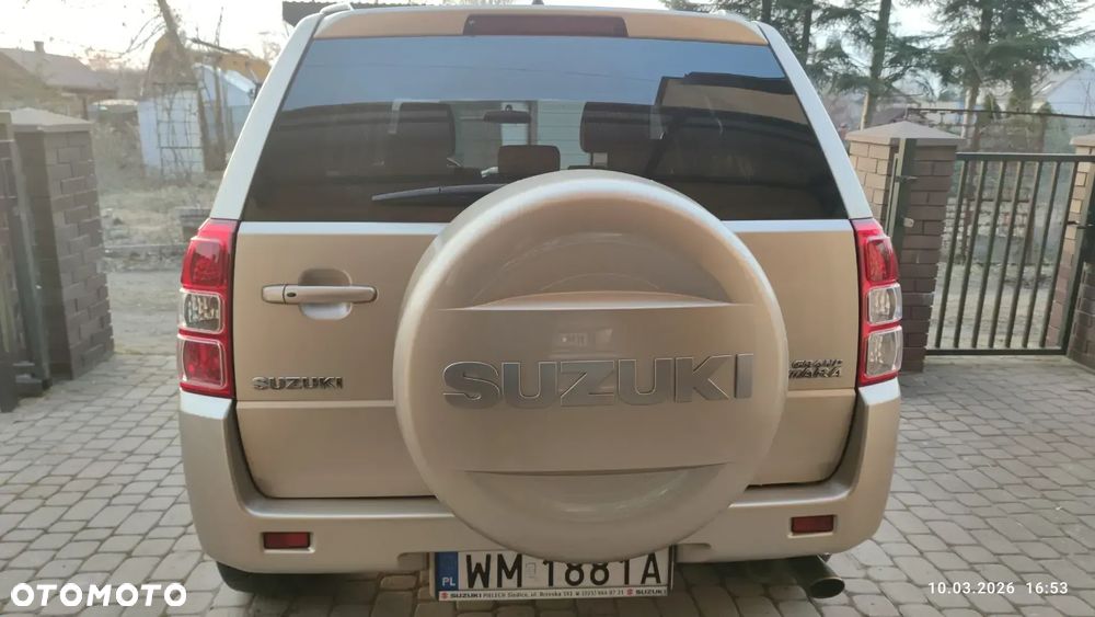 Suzuki Grand Vitara 2.4 Premium - 6