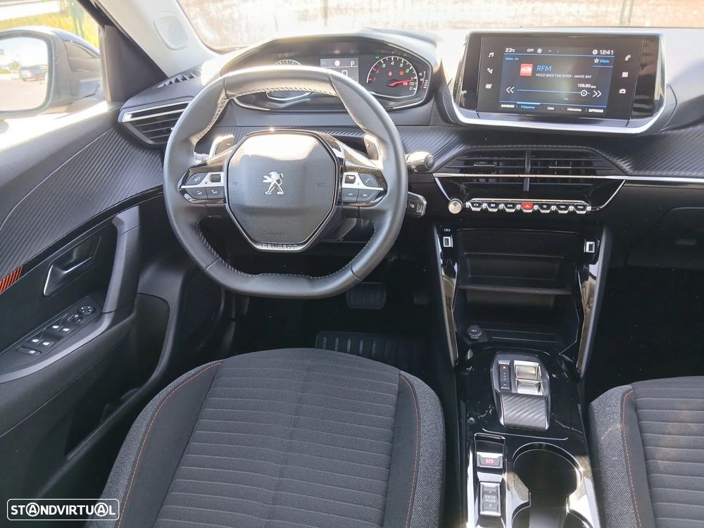 Peugeot 2008 1.2 PureTech Active Pack EAT8 - 18
