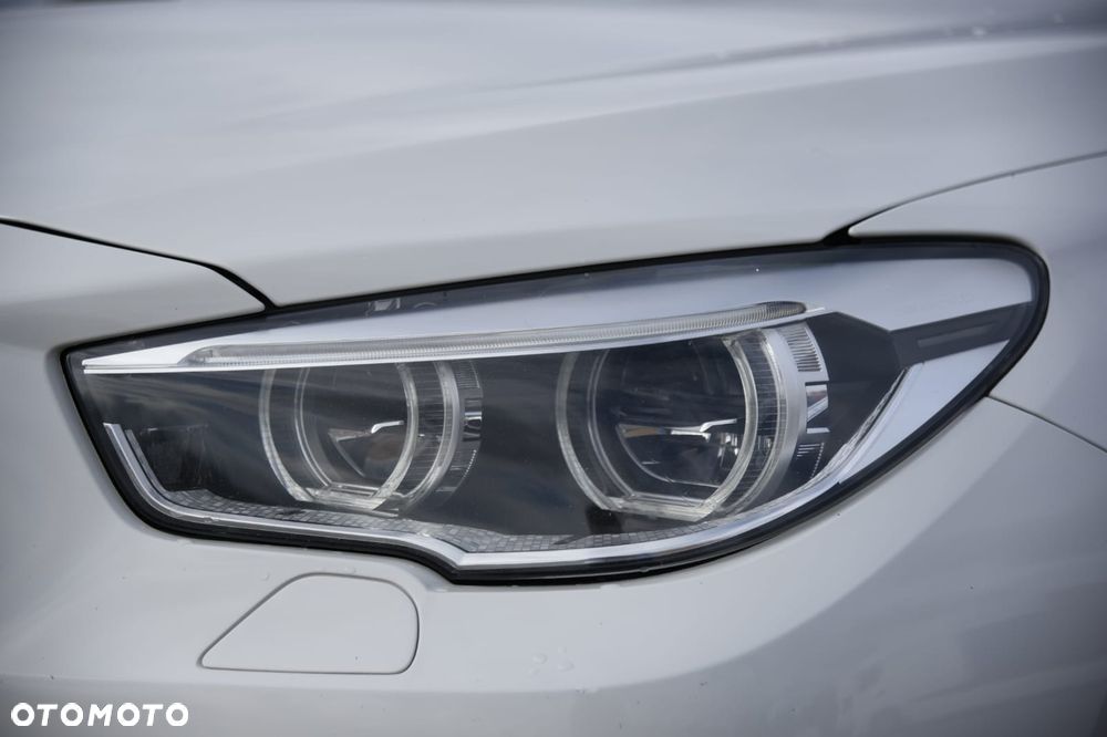 BMW 5GT 530d - 14