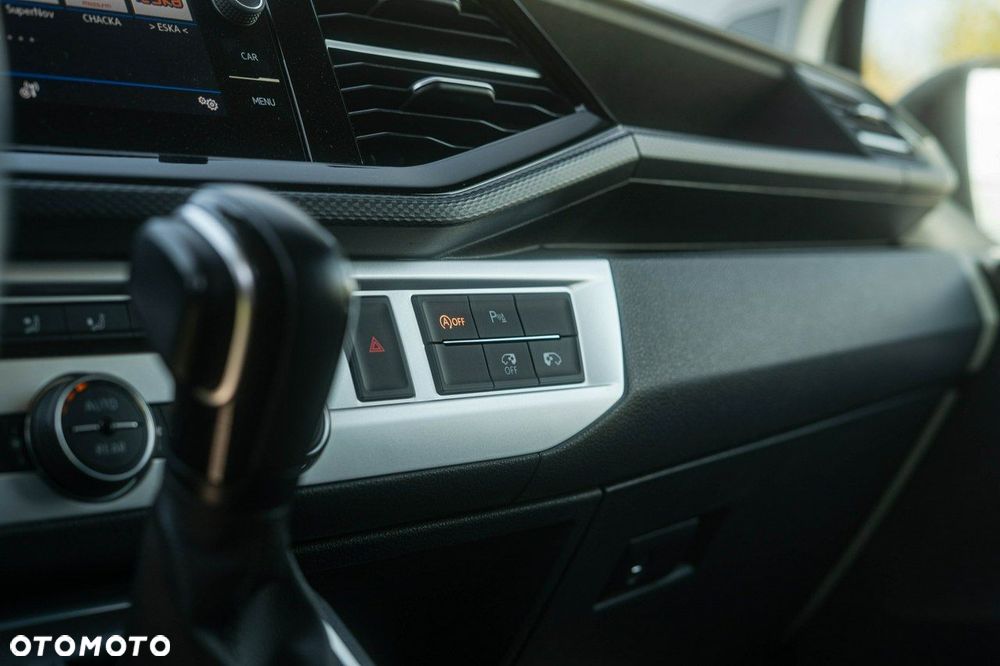 Volkswagen Multivan 2.0 TDI L1 Trendline DSG - 22