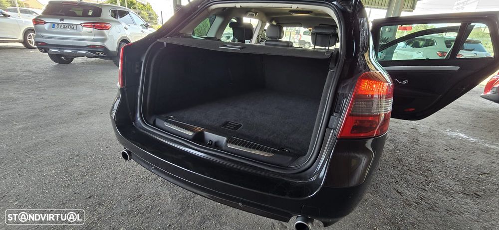 Renault Laguna Break 2.0 dCi GT - 23