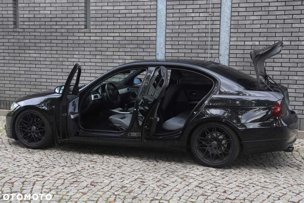 BMW Seria 3 - 17