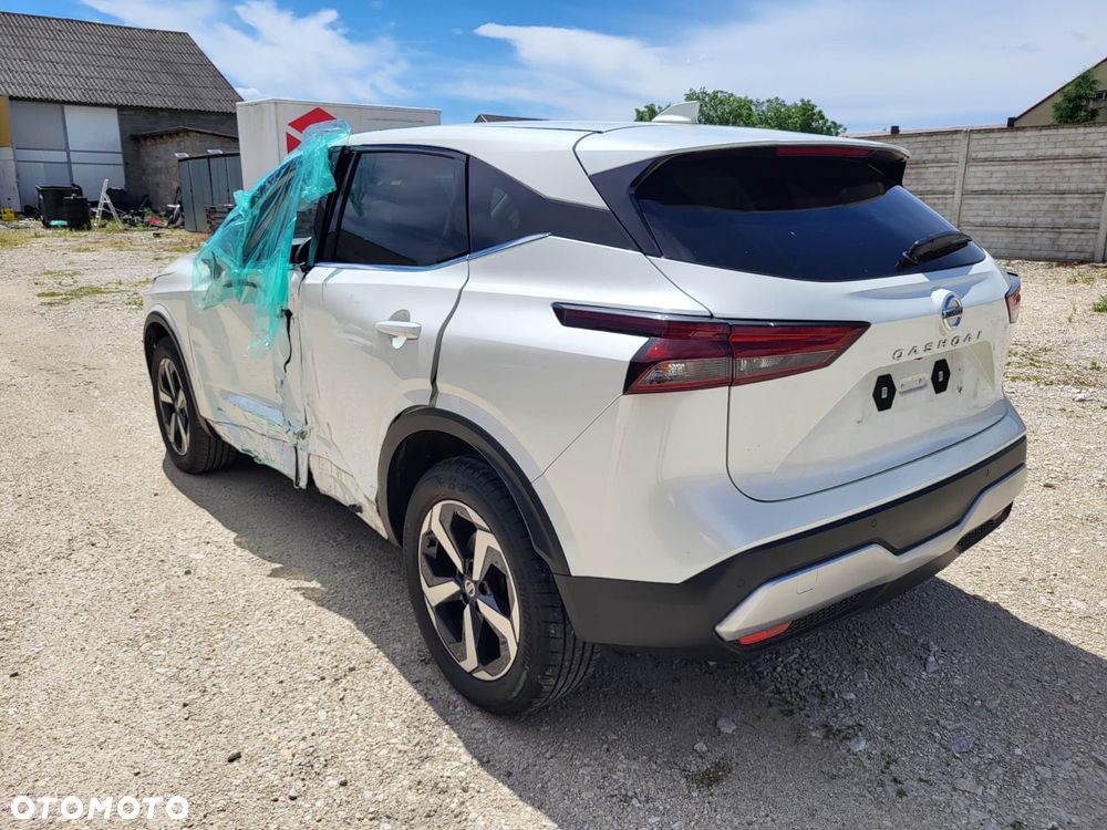 Nissan Qashqai - 10