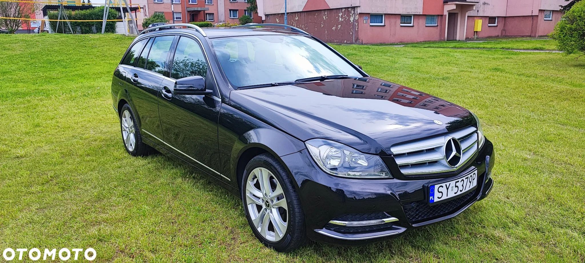Mercedes-Benz Klasa C 180 CGI BlueEff Avantgarde - 1