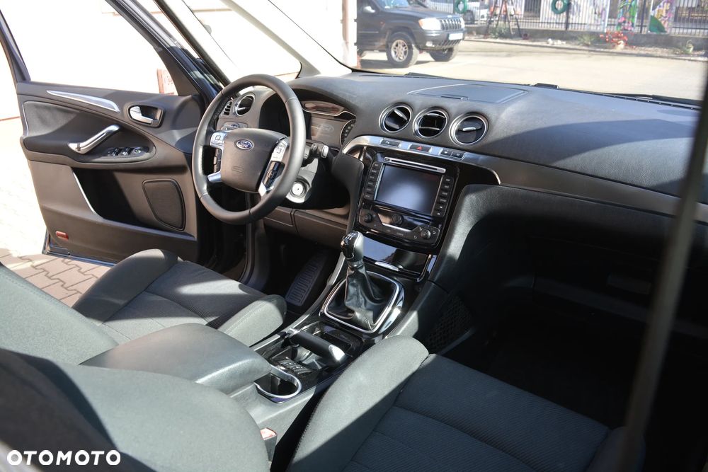 Ford Galaxy 2.0 Titanium - 18