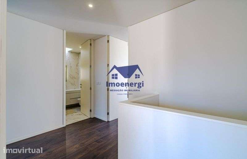 Excelente Moradia T3- Vila Cha - Grande imagem: 4/8