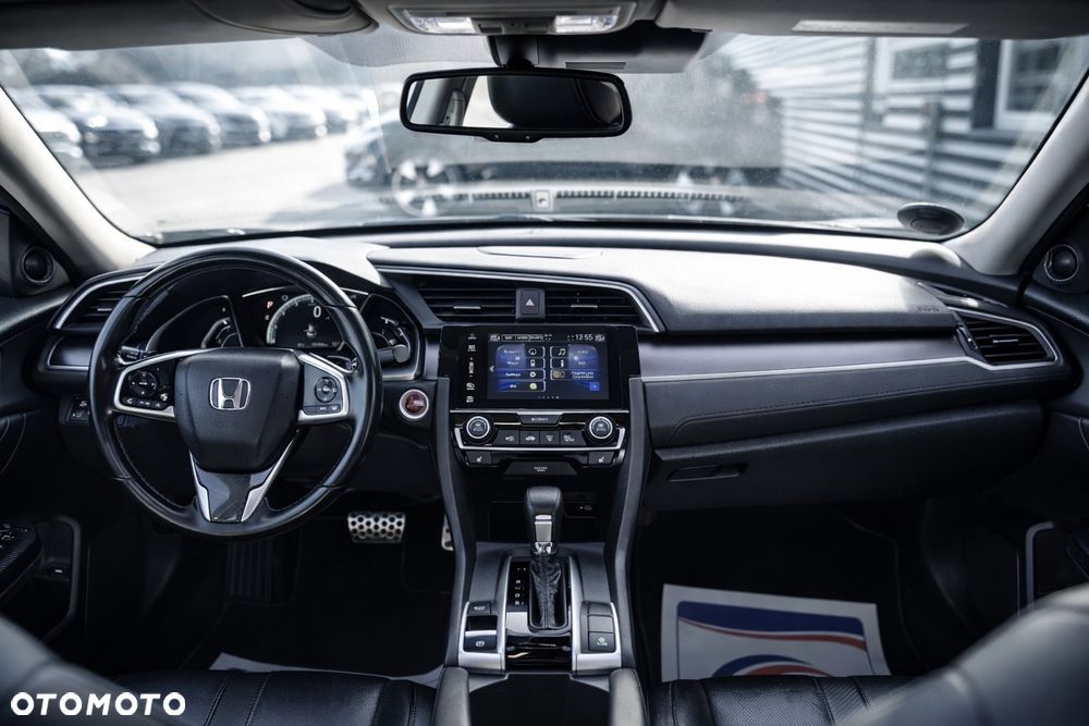 Honda Civic 1.5 T Executive CVT - 2