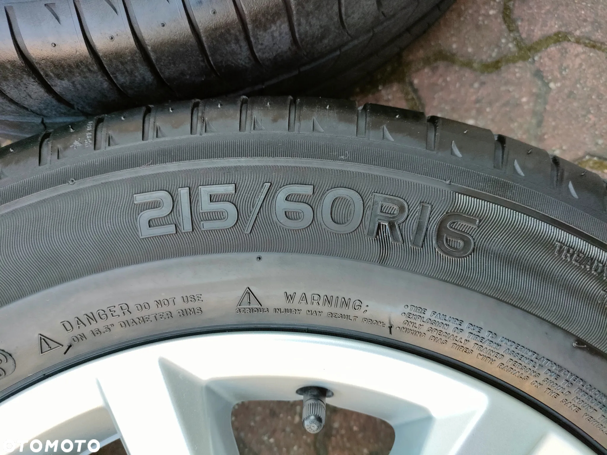 Alufelgi VW Passat B8 215/60/16 95V lato - 16