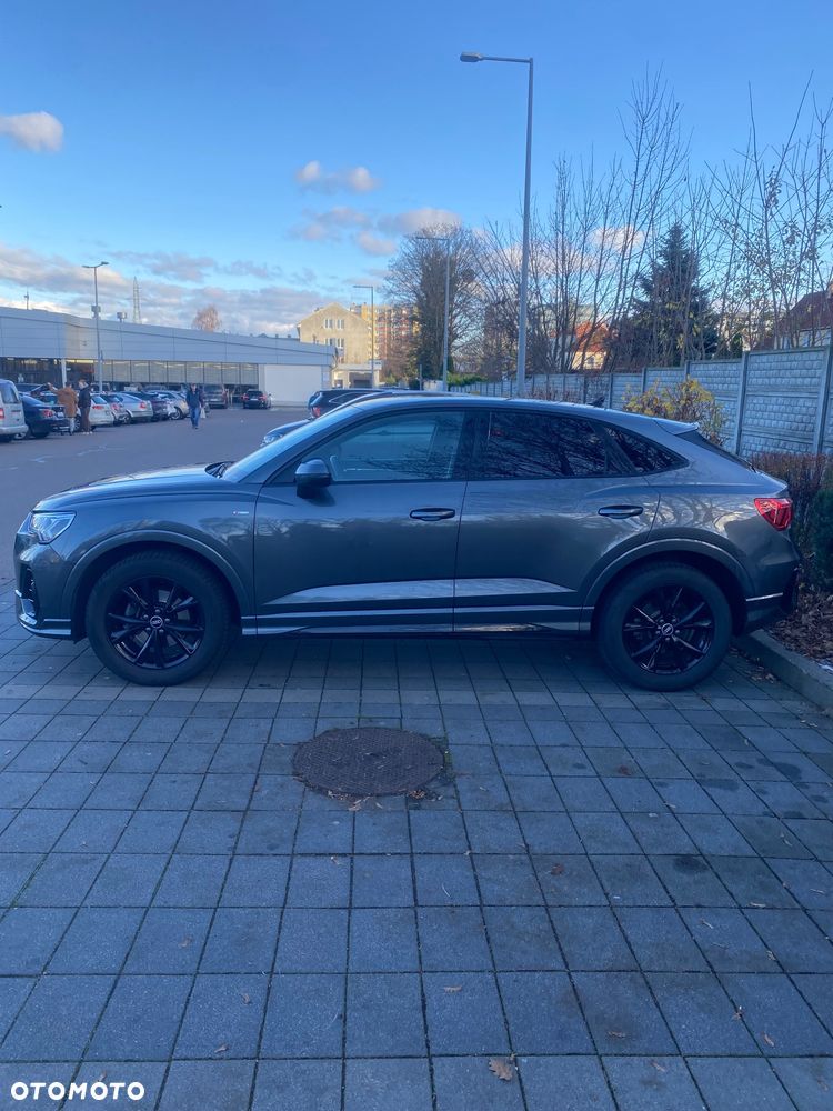 Audi Q3 Sportback - 5