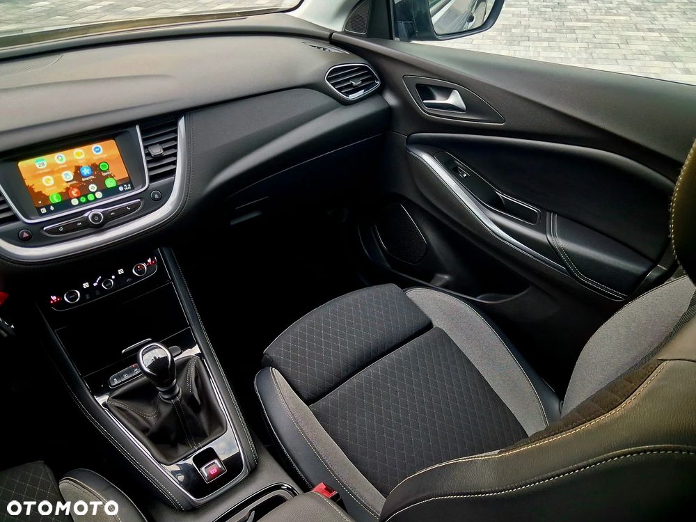 Opel Grandland X 1.2 T GPF Innovation S&S - 36
