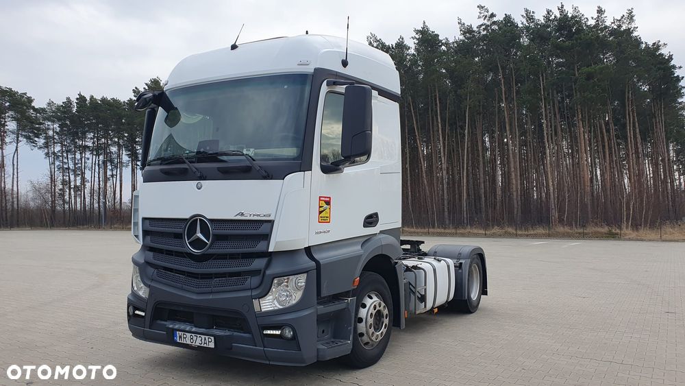 Mercedes-Benz Actros - 10