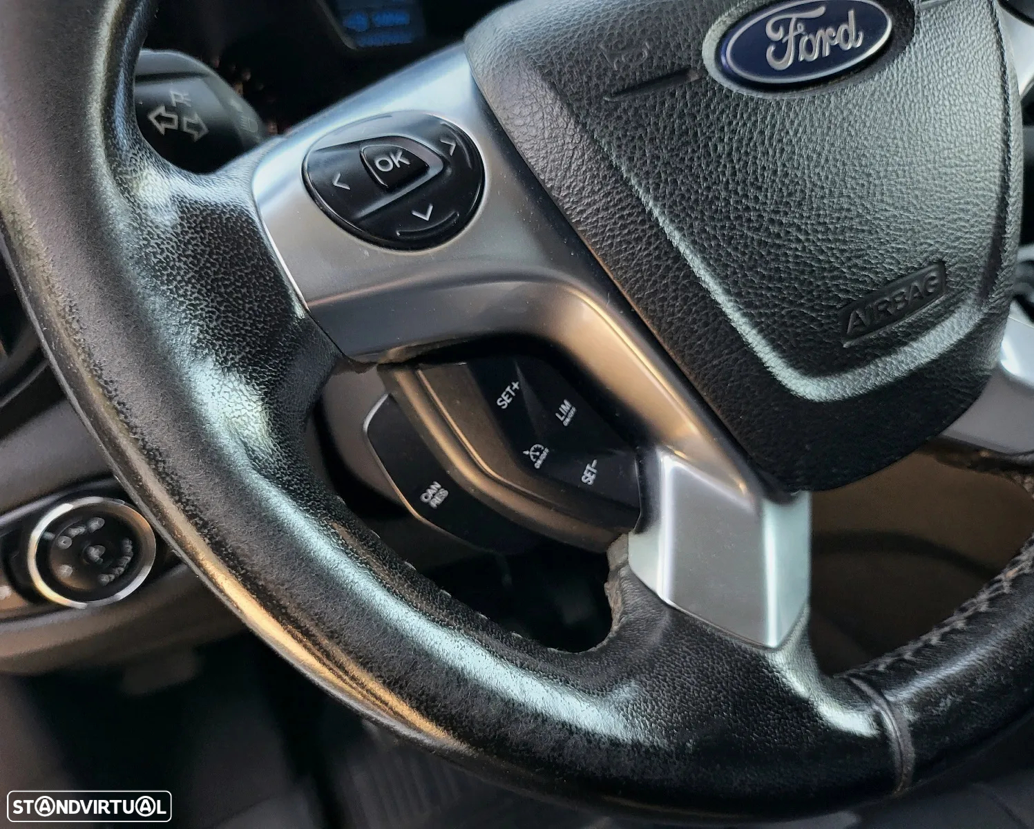 Ford Transit Connect 1.5 tdci Sport 3 lugares - 19