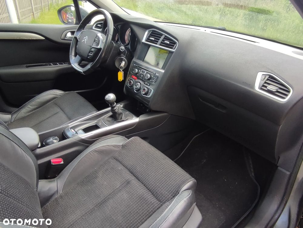 Citroën C4 2.0 HDi Exclusive - 12