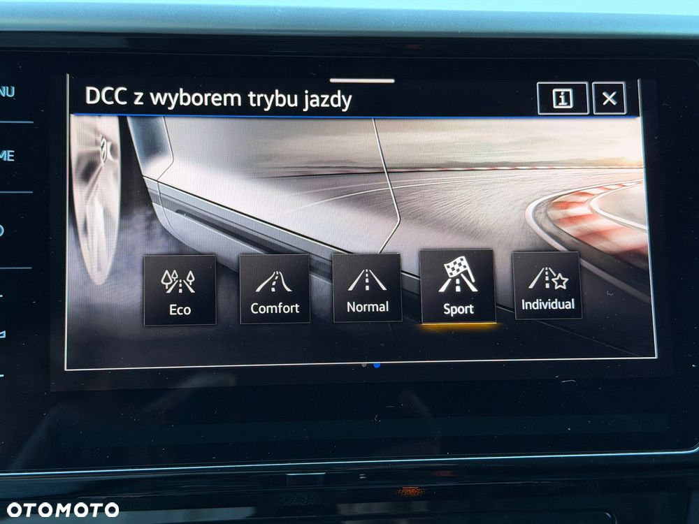 Volkswagen Arteon 2.0 TDI SCR 4Motion DSG R-Line - 23