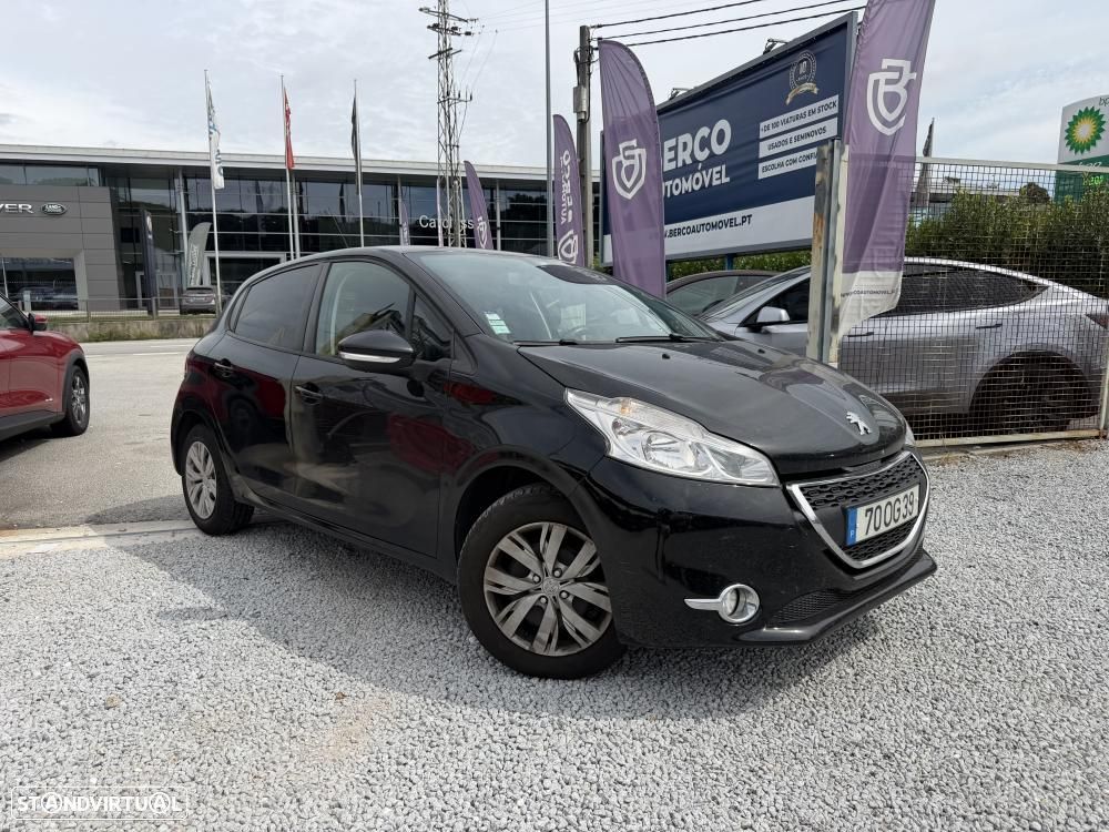 Peugeot 208 1.4 HDi Allure - 2