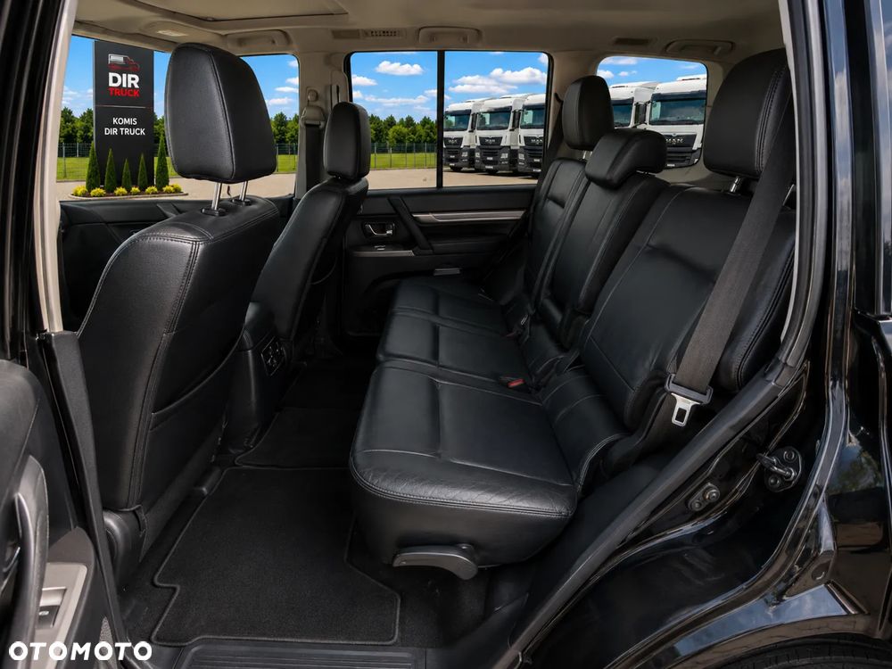Mitsubishi Pajero 3.2 DID Instyle - 14