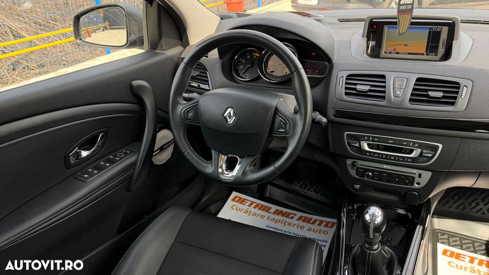 Renault Megane ENERGY dCi 130 Start & Stopp Bose Edition - 11