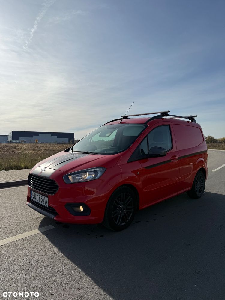 Ford Tranzit Courier - 16