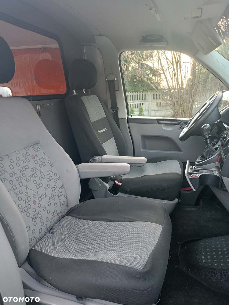 Volkswagen T5 - 6