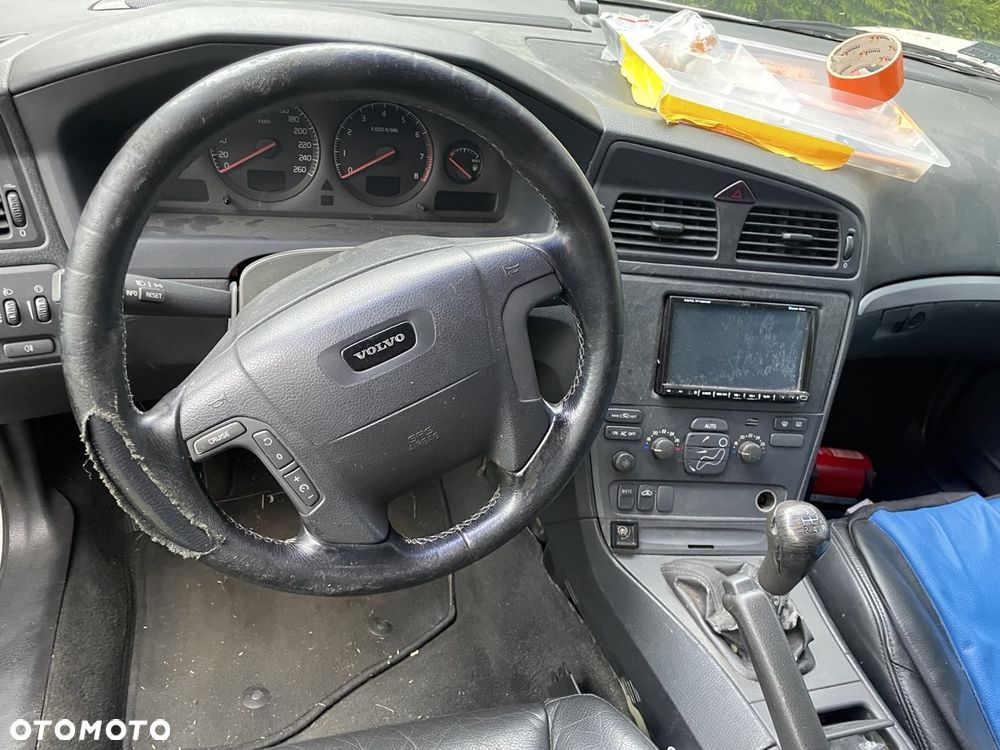 Volvo V70 2.3 T-5 - 10