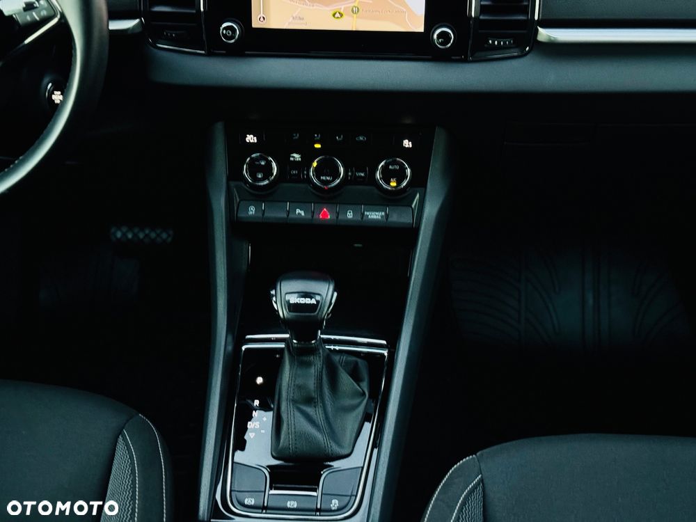 Skoda Karoq 2.0 TDI SCR DSG Ambition - 25