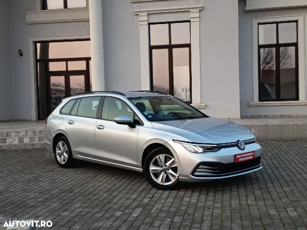 Volkswagen Golf - 1