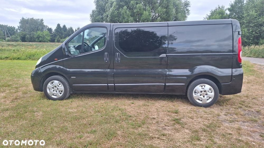 Opel Vivaro - 4