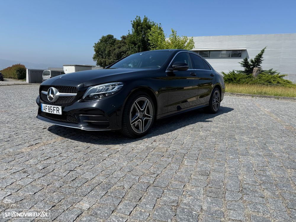 Mercedes-Benz C 300 de AMG Line - 2