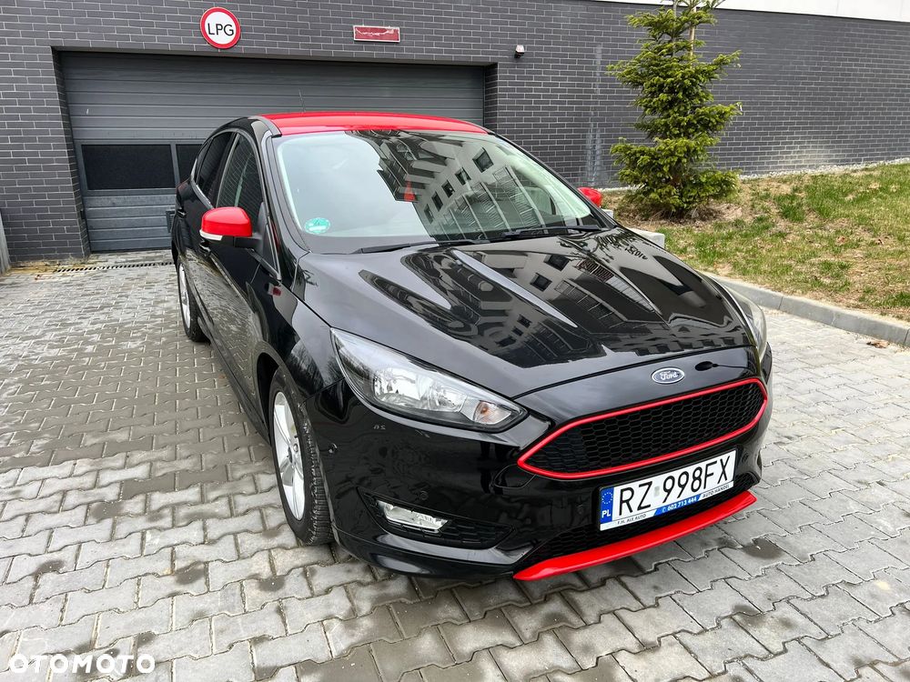 Ford Focus 1.5 EcoBoost Black Edition ASS - 15
