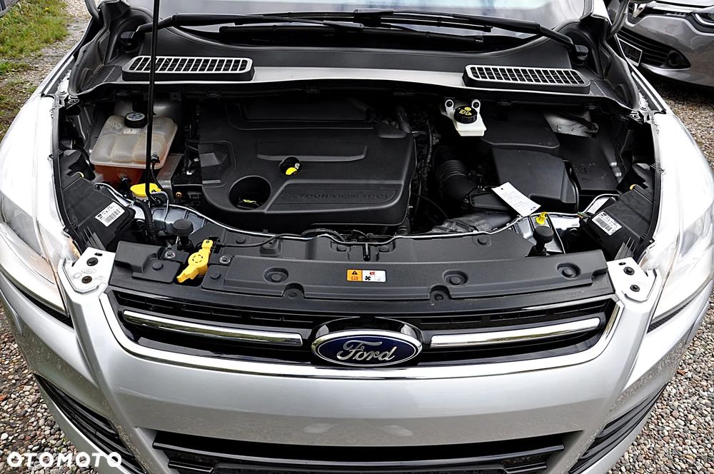 Ford Kuga - 32