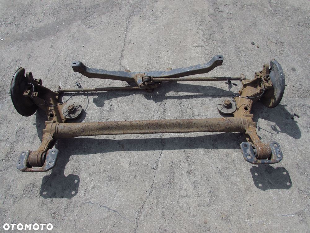 OPEL ASTRA J IV HB 09-15 BELKA ZAWIESZENIA TYL KPL - 1