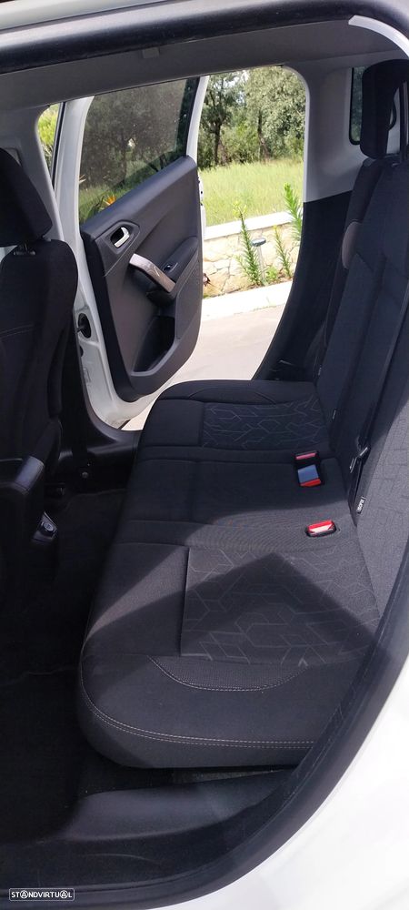 Peugeot 2008 1.6 BlueHDi Style - 5