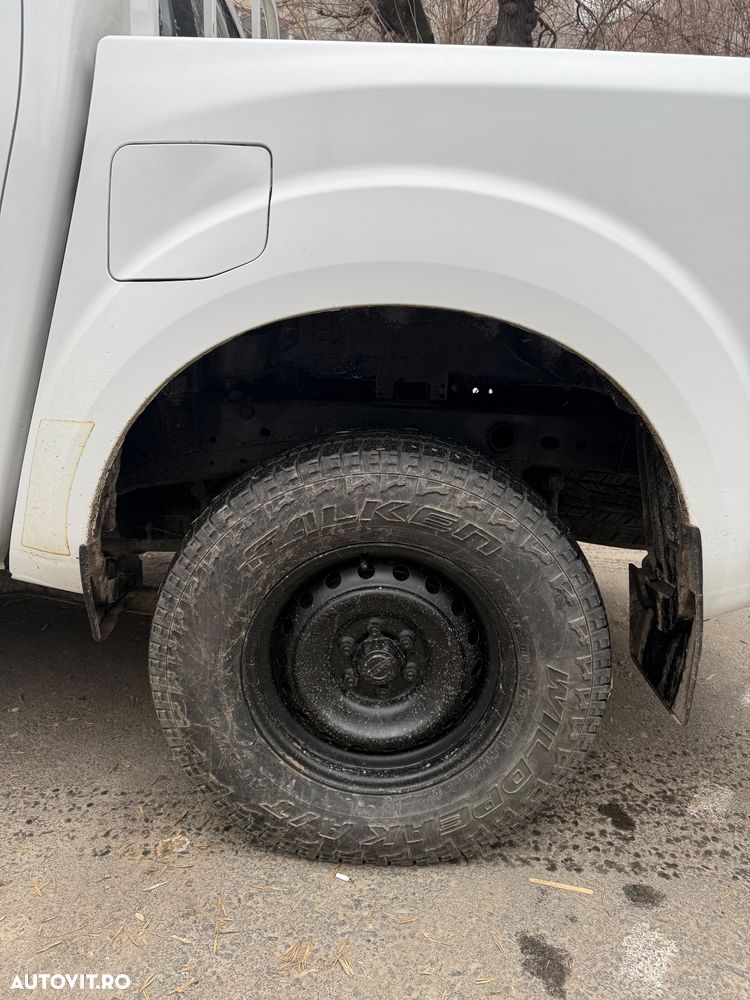 Nissan Navara Double Cab Acenta - 27