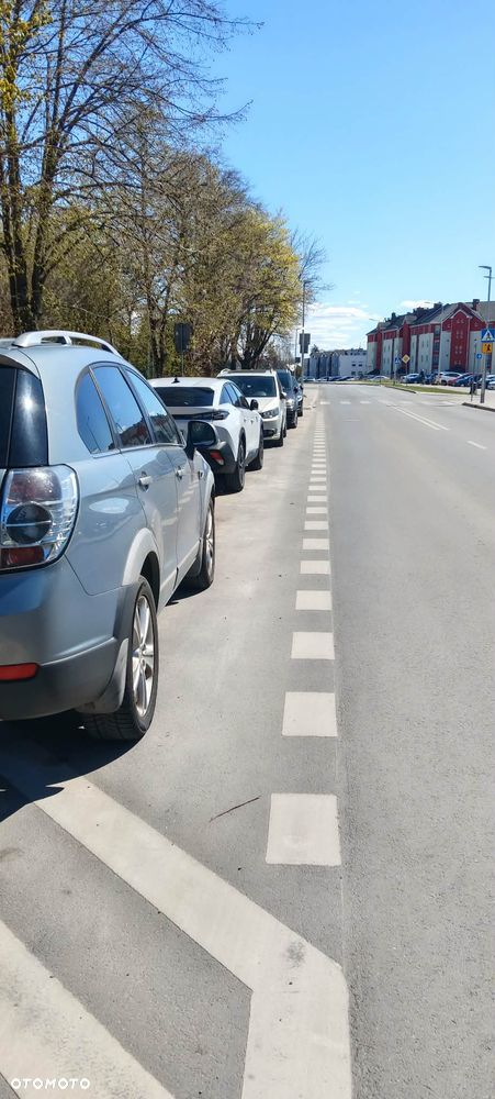 Chevrolet Captiva 2.2 D LTZ - 4