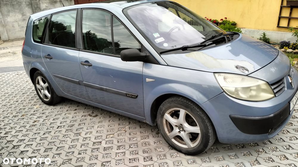 Renault Grand Scenic 2.0 16V Confort Authentique - 2