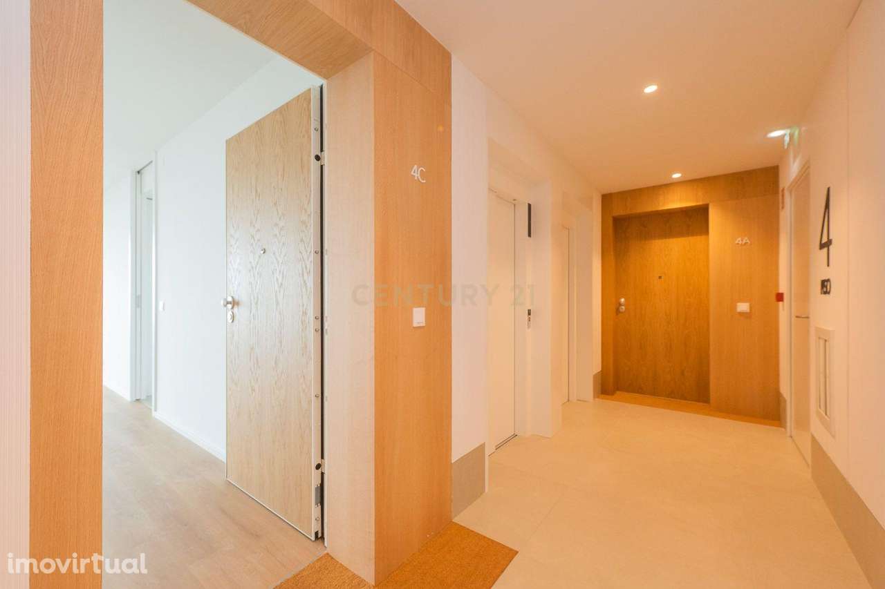 T2 Novo para Arrendamento no Vila Rio | Póvoa de Santa Iria - Grande imagem: 2/60