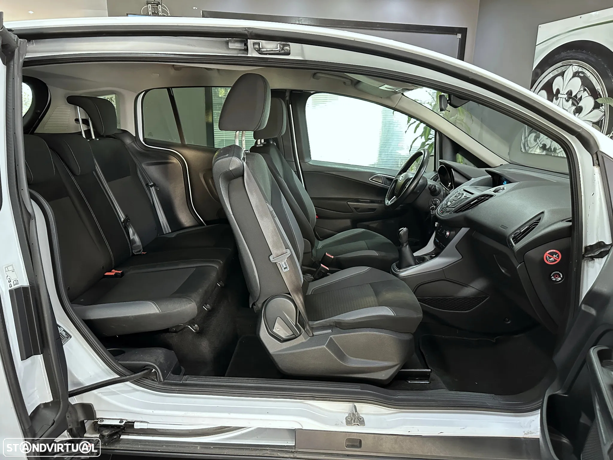 Ford B-Max 1.5 TDCi Titanium - 27