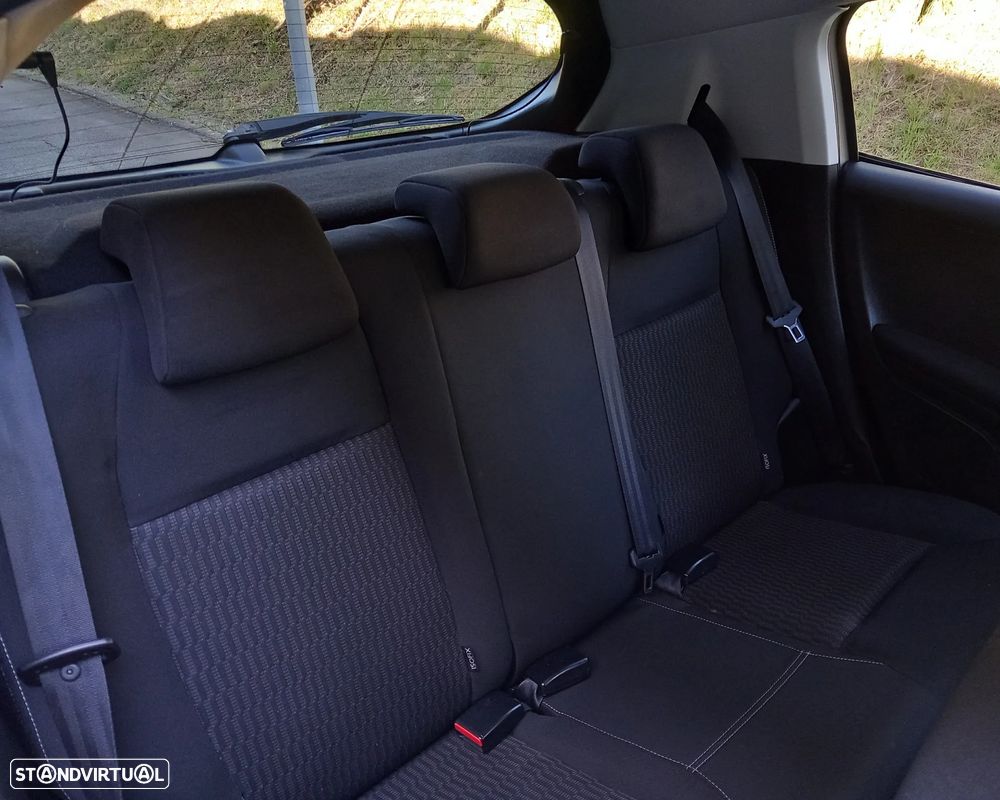 Peugeot 208 1.6 BlueHDi Style - 18