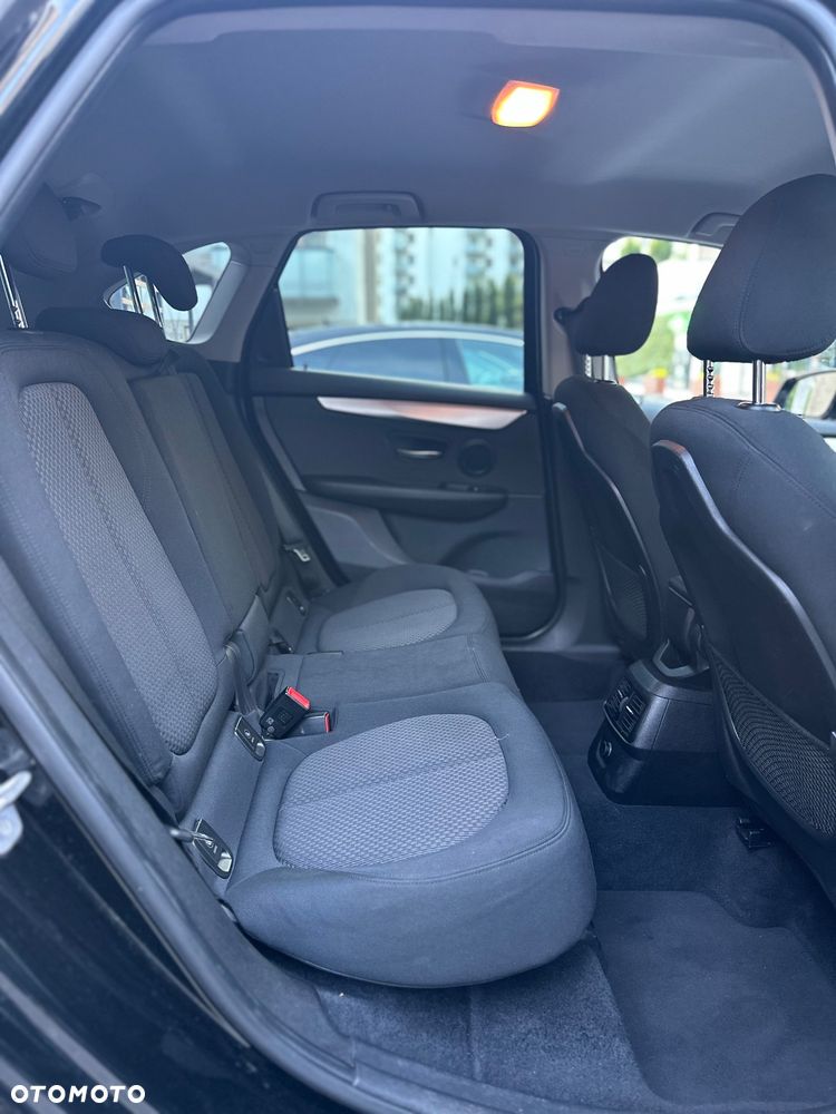 BMW Seria 2 218d Advantage - 35