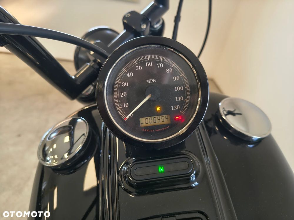 Harley-Davidson Softail - 11