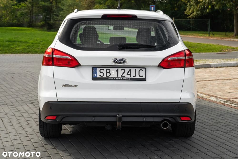 Ford Focus 2.0 TDCi Titanium ASS - 11