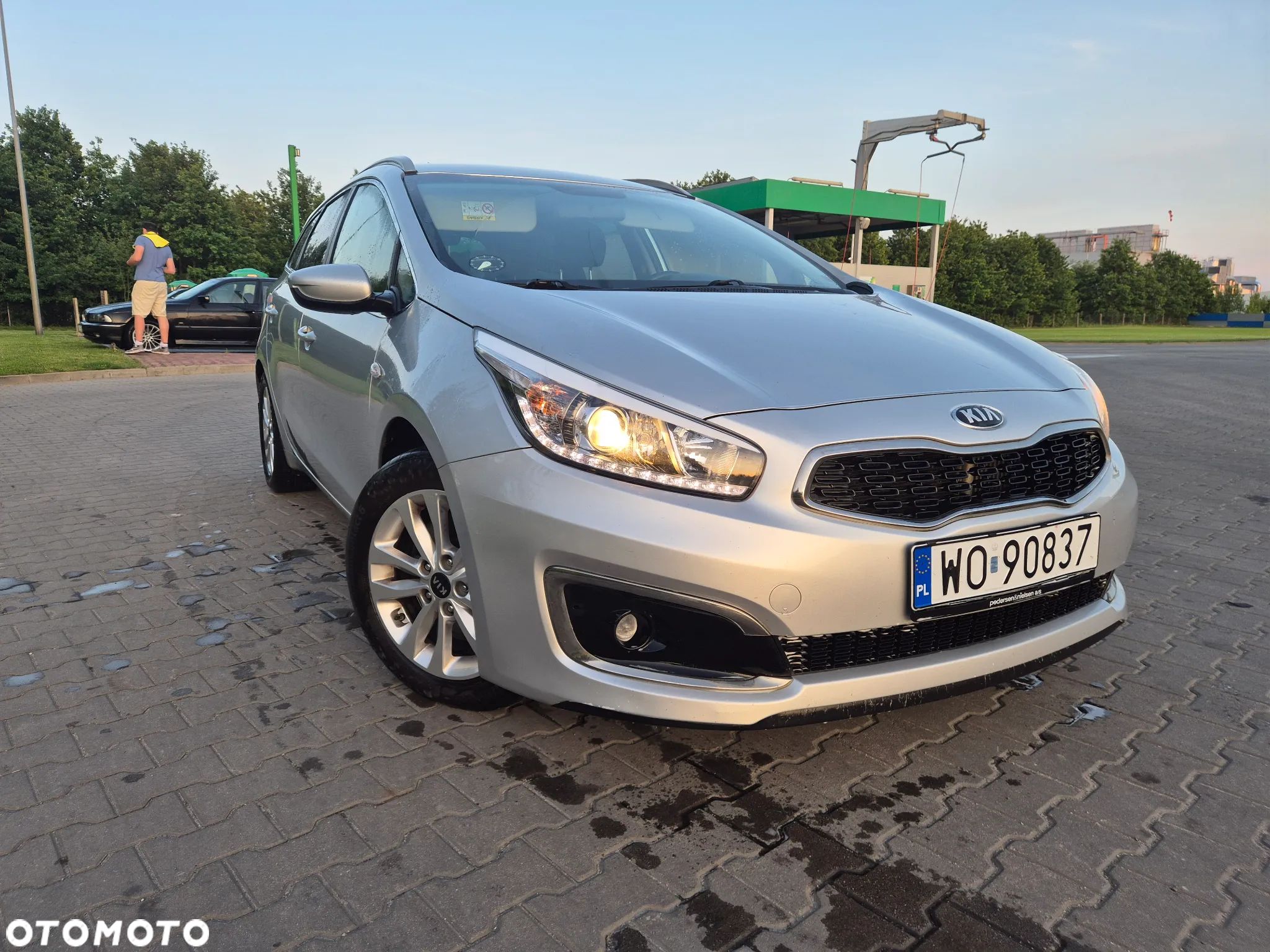 Kia Ceed Cee'd 1.6 CRDi L Business Line - 1
