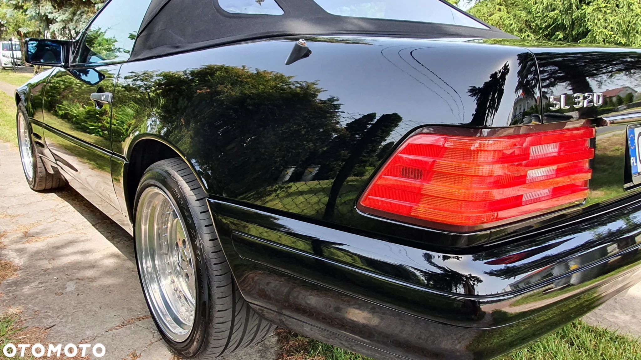 Mercedes-Benz SL 320 - 1