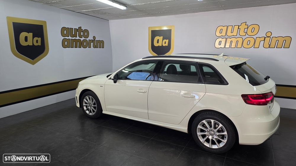 Audi A3 Sportback 1.6 TDI S-line - 14