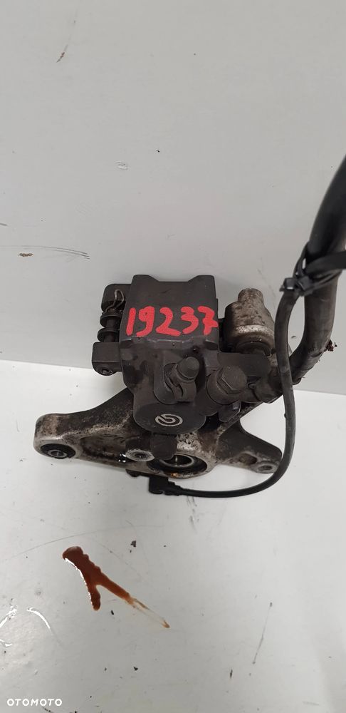 BMW C1 125 zacisk hamulca tył - 1