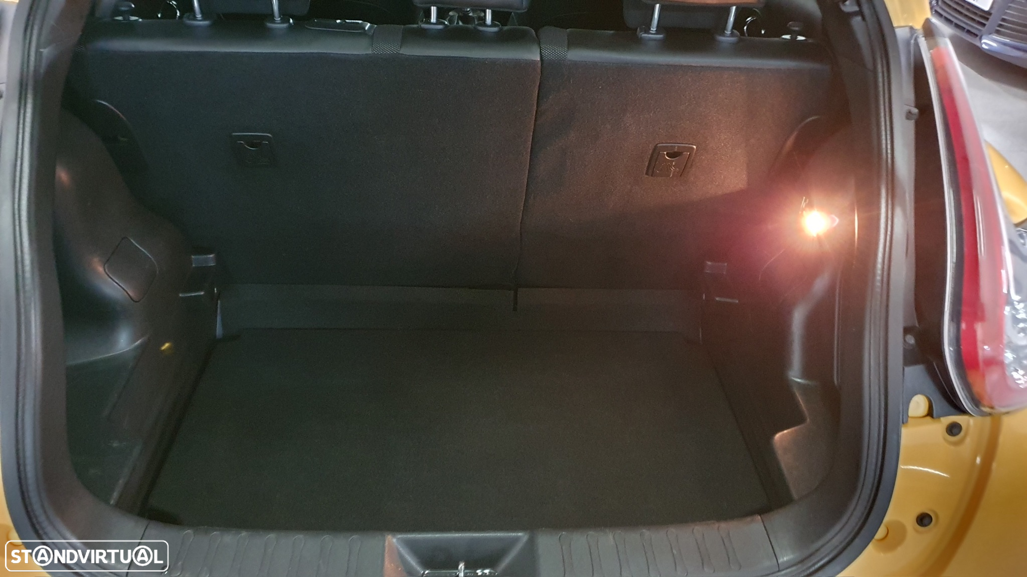 Nissan Juke 1.5 dCi Tekna Premium - 38