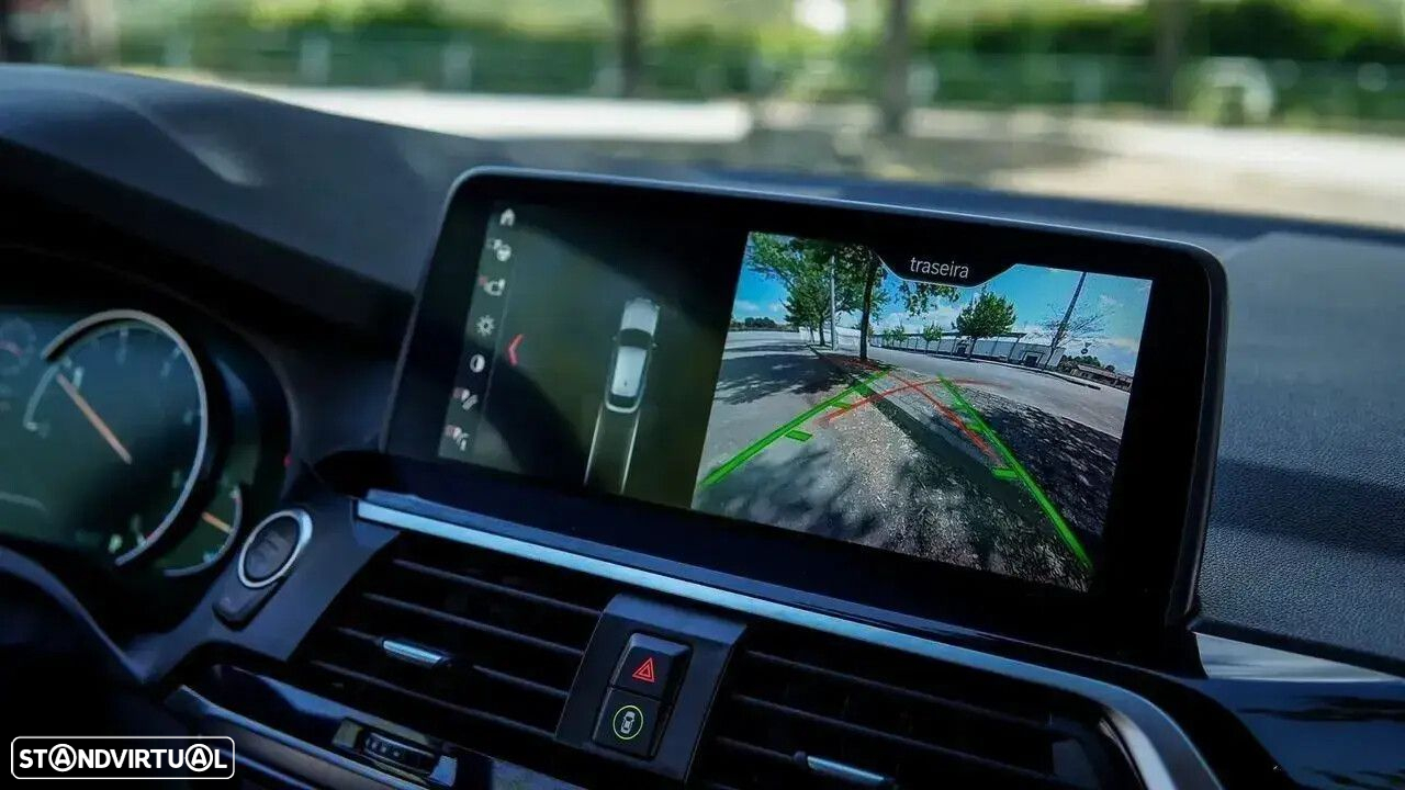 BMW X4 - 32