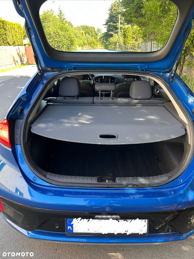 Hyundai IONIQ Hybrid Platinum - 8