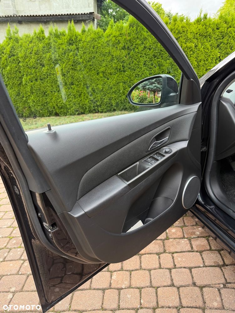 Chevrolet Cruze 2.0 D LT - 18