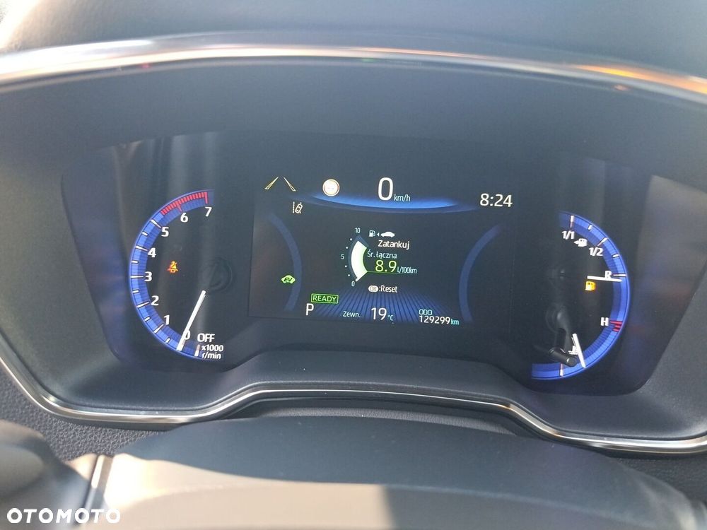 Toyota Corolla 1.8 Hybrid Comfort - 22